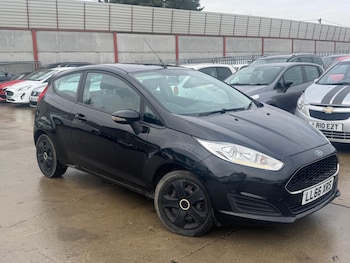 Used Ford Fiesta 2016 for sale - 77291184: Photo