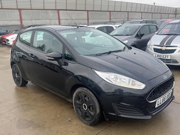 Used Ford Fiesta 2016 for sale - 77291184: Photo