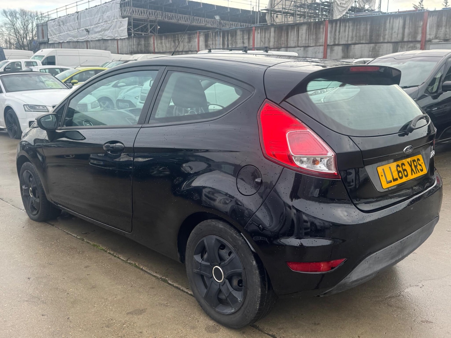 Used Ford Fiesta 2016 for sale - 77291184: Photo 6