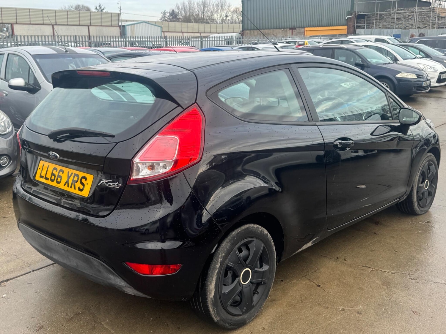 Used Ford Fiesta 2016 for sale - 77291184: Photo 8