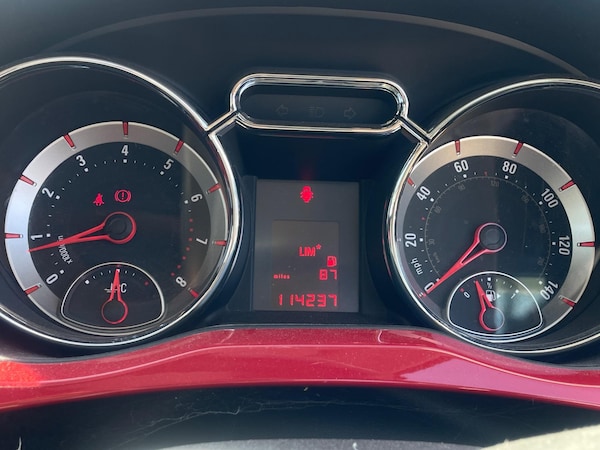 Used Vauxhall ADAM 2014 for sale - 74768429: Photo 20