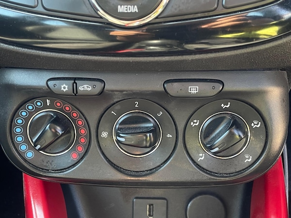 Used Vauxhall ADAM 2014 for sale - 74768429: Photo 26