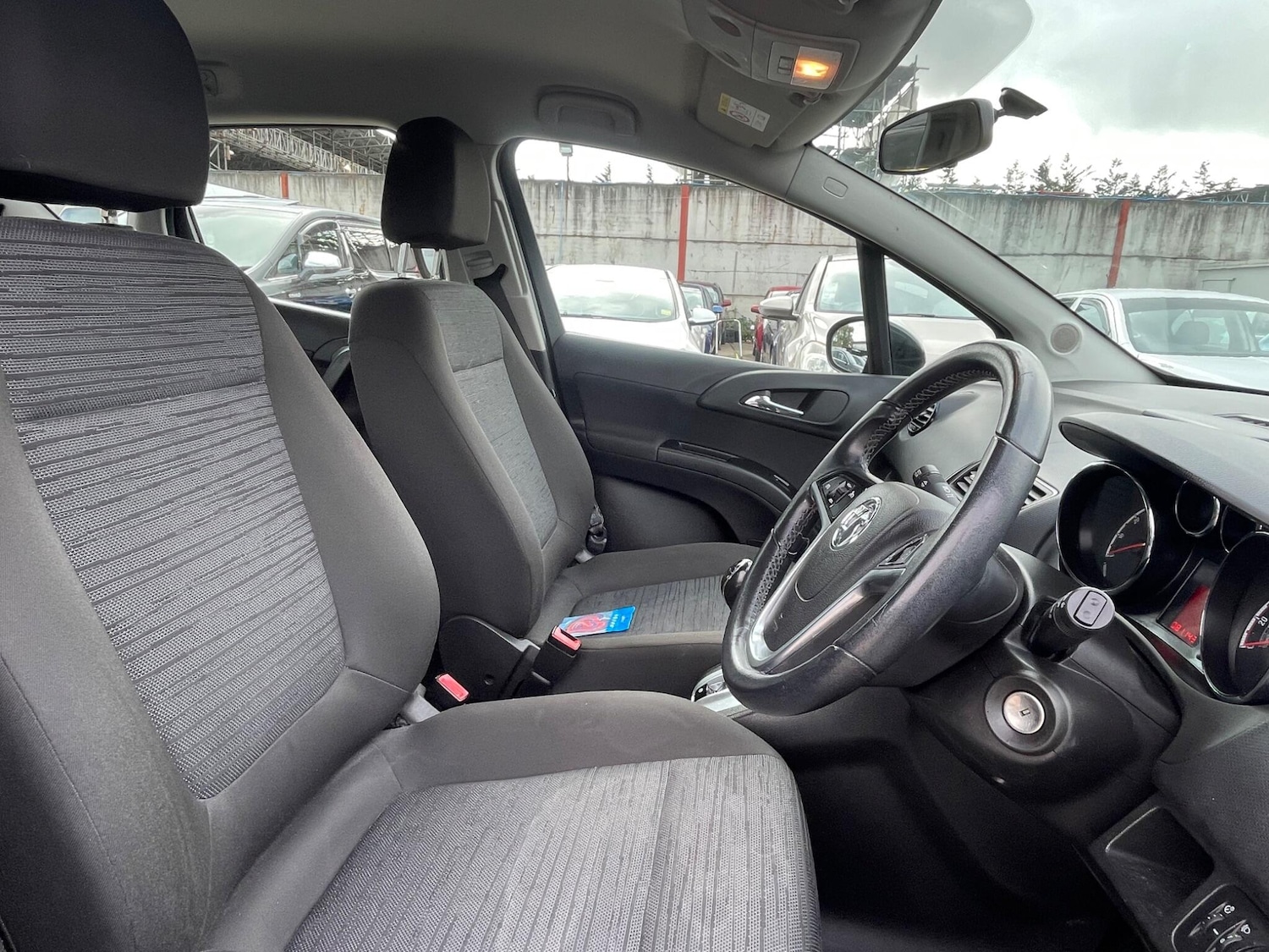 Used Vauxhall Meriva 2015 for sale - 77202867: Photo 10