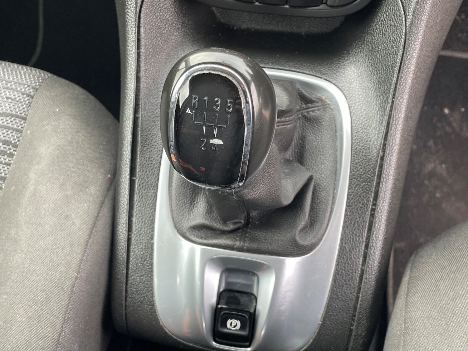 Used Vauxhall Meriva 2015 for sale - 77202867: Photo 28