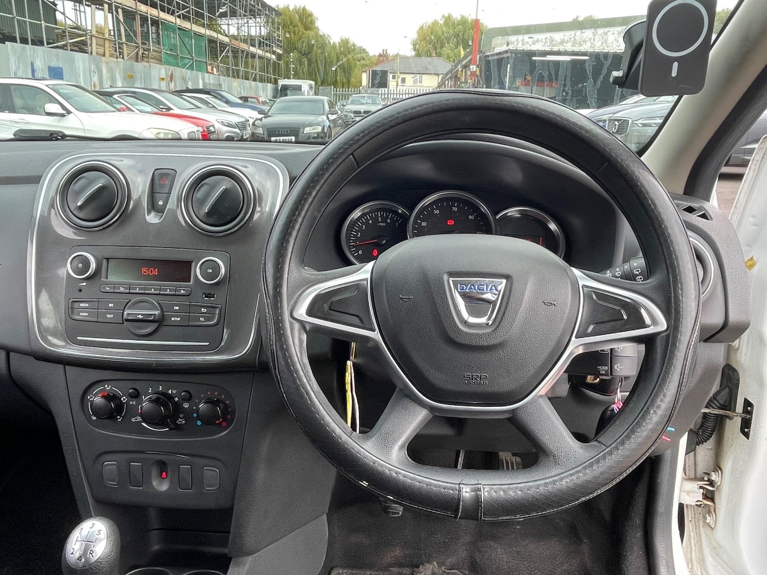 Used Dacia Sandero Stepway 2020 for sale - 76988990: Photo 15