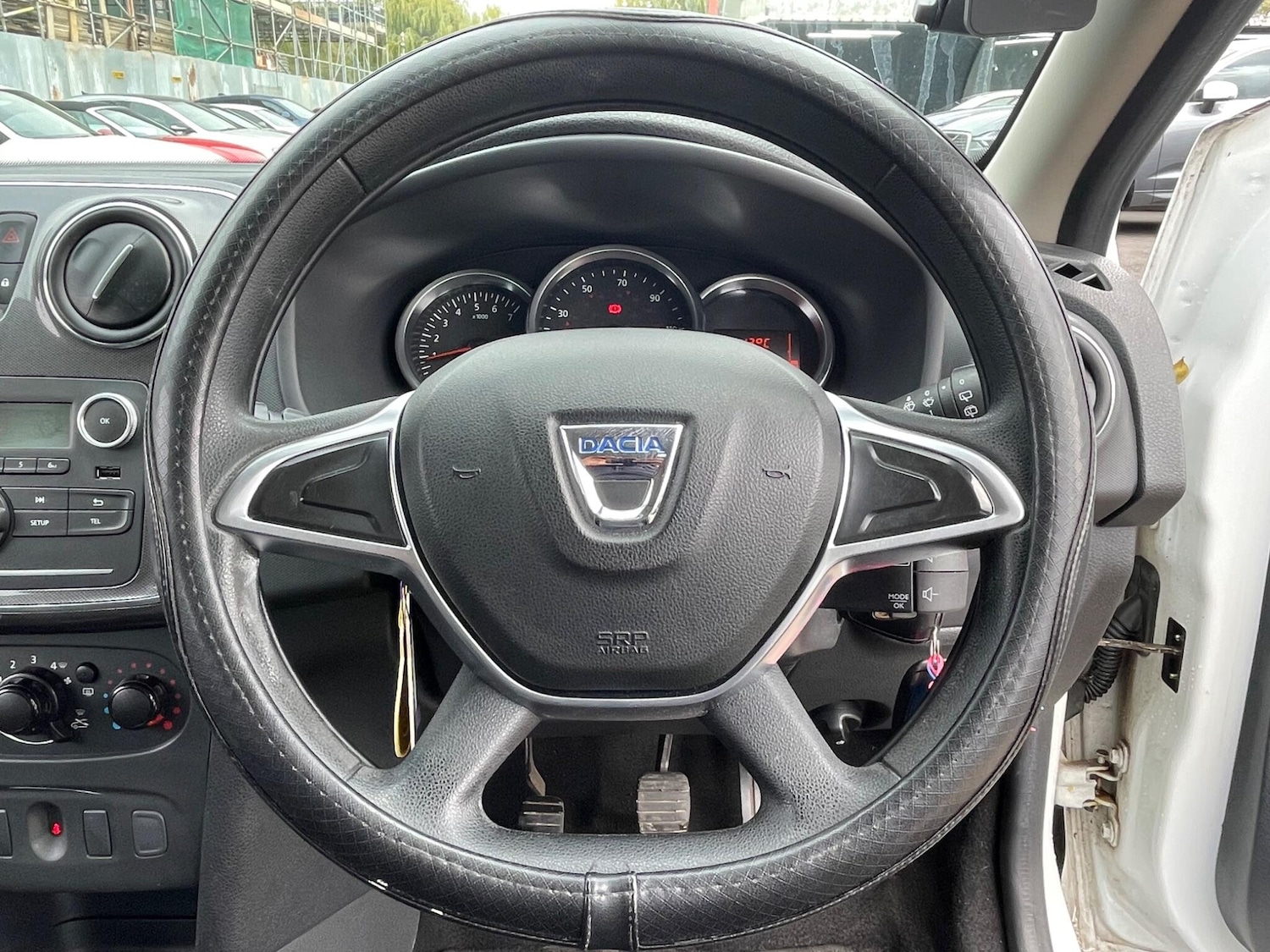 Used Dacia Sandero Stepway 2020 for sale - 76988990: Photo 16