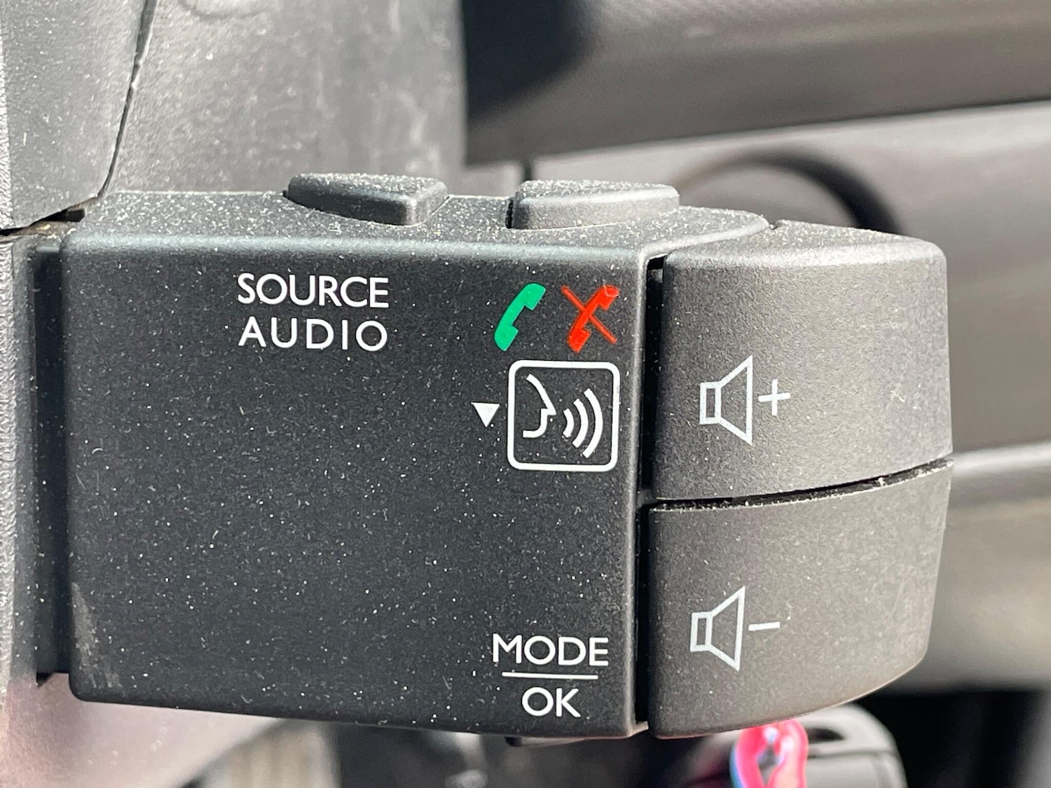 Used Dacia Sandero Stepway 2020 for sale - 76988990: Photo 21