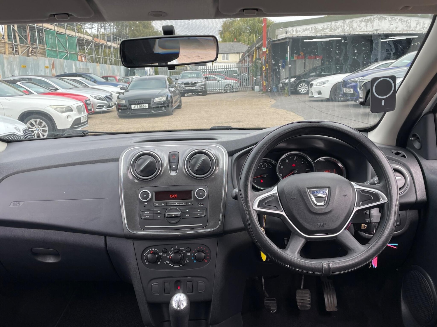 Used Dacia Sandero Stepway 2020 for sale - 76988990: Photo 28