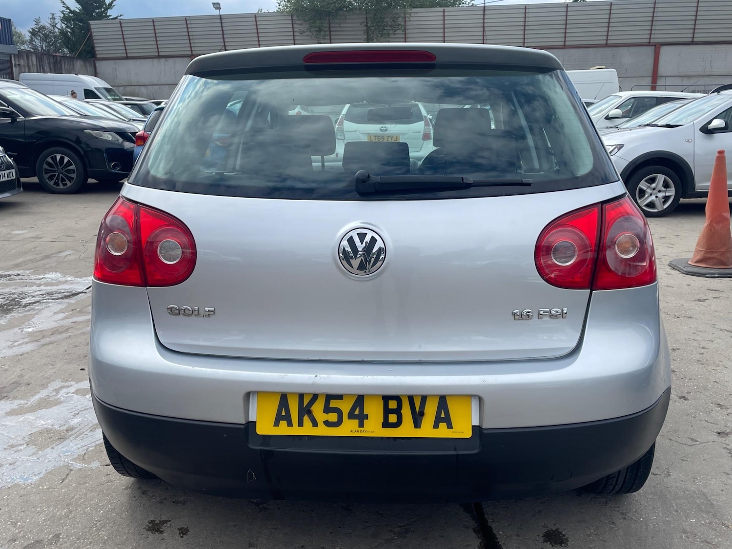 Vehicle 6