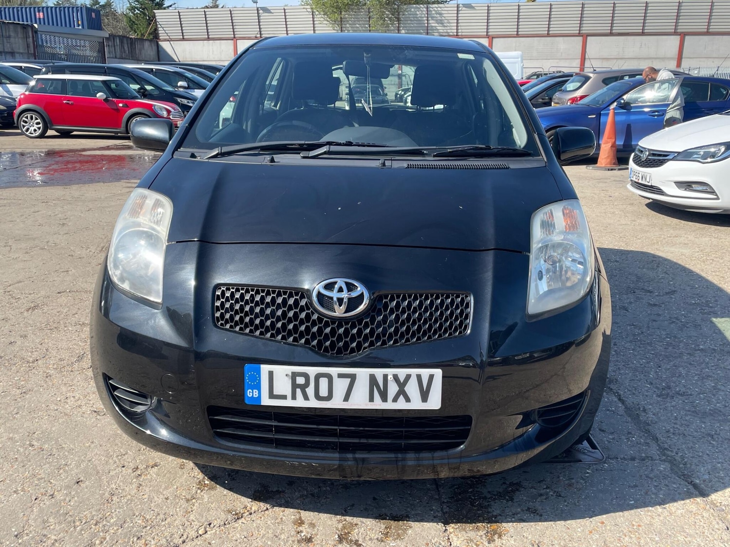 Used Toyota Yaris 2007 for sale - 76989446: Photo 3