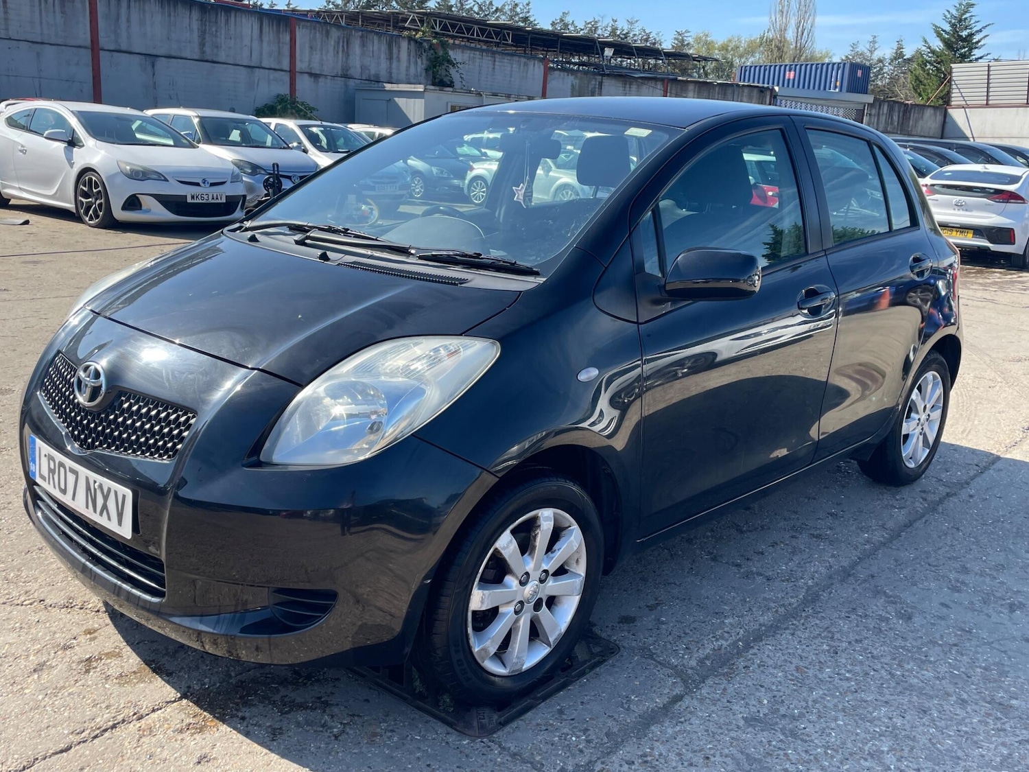 Used Toyota Yaris 2007 for sale - 76989446: Photo 42