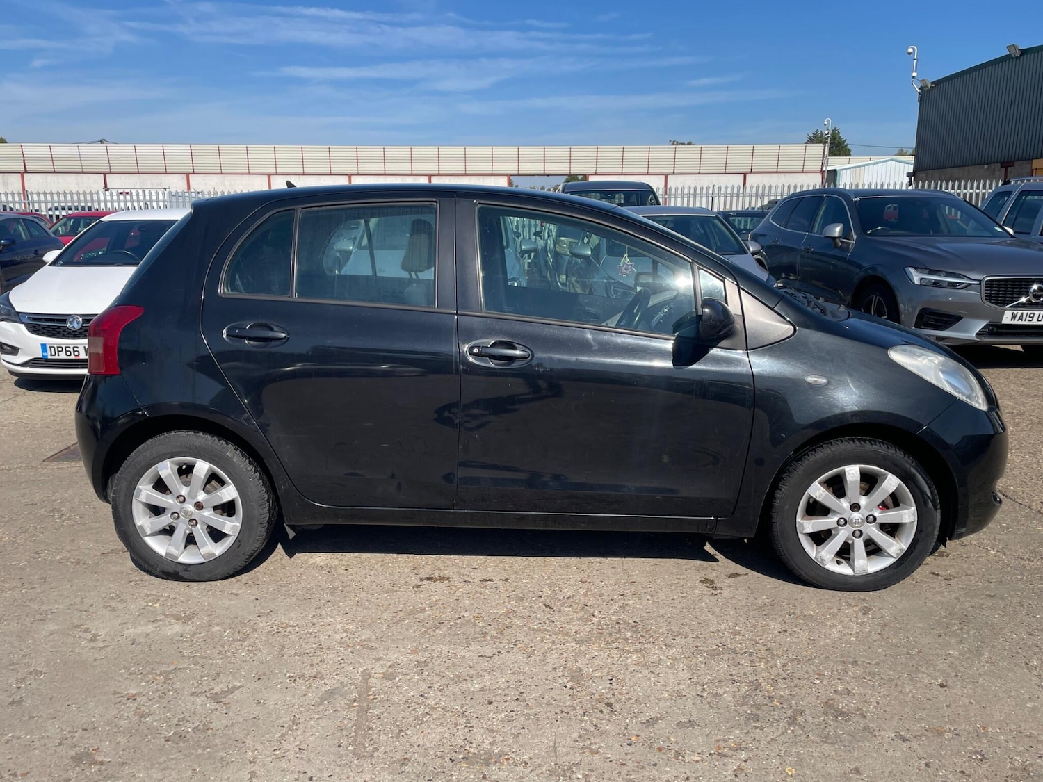 Used Toyota Yaris 2007 for sale - 76989446: Photo 9