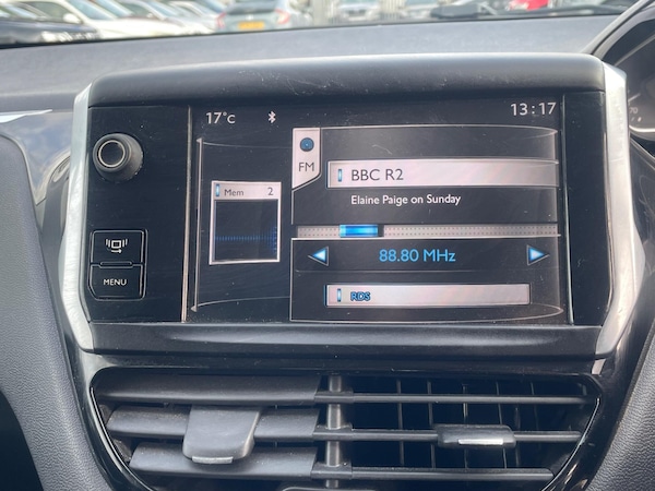 Used Peugeot 208 2012 for sale - 76179405: Photo 30