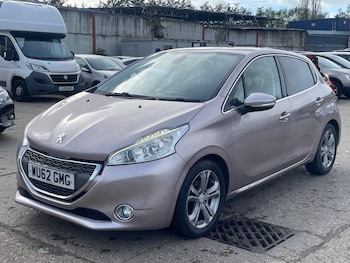 Used Peugeot 208 2012 for sale - 76179405: Photo 4