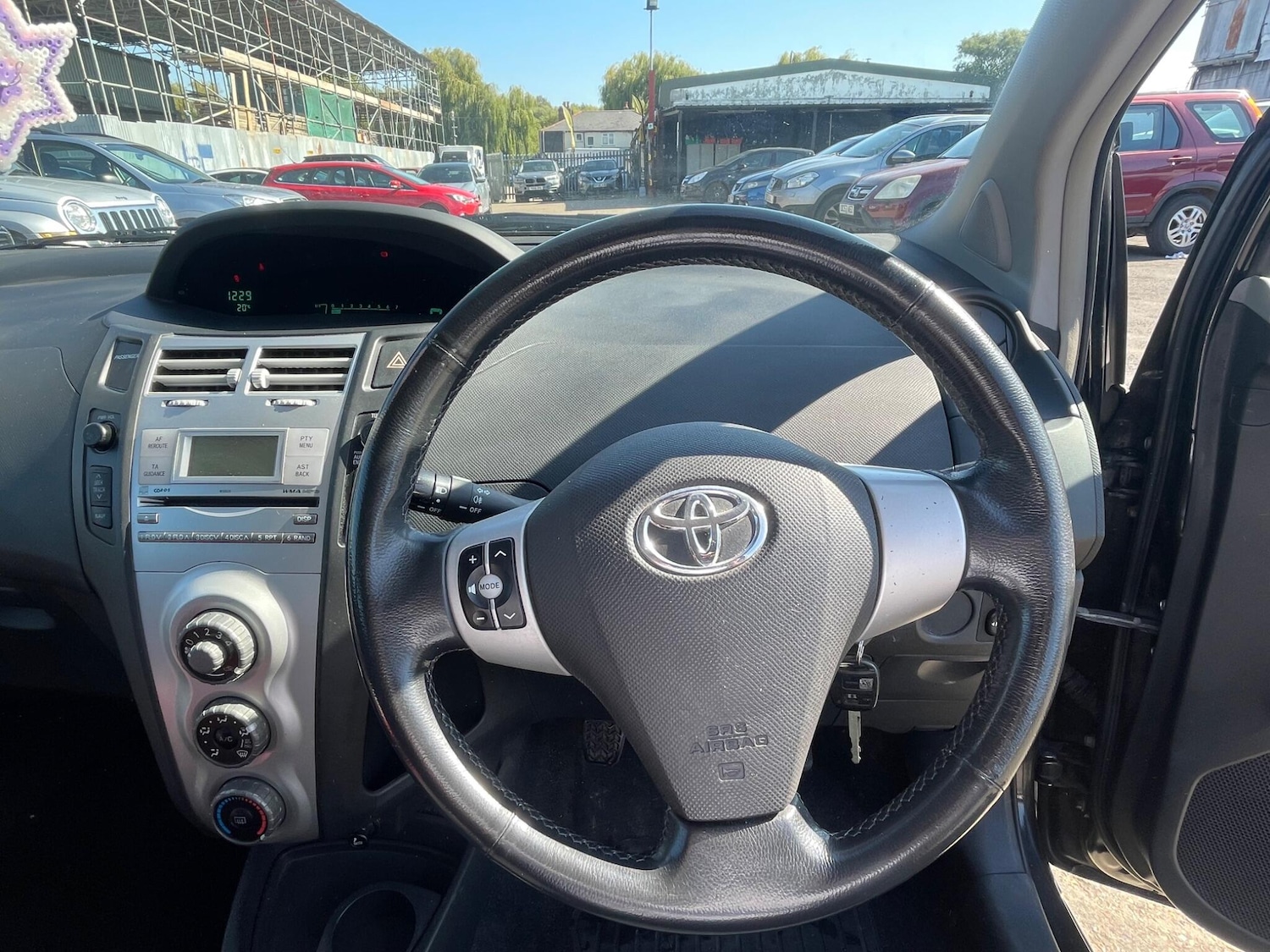 Used Toyota Yaris 2007 for sale - 78099898: Photo 16