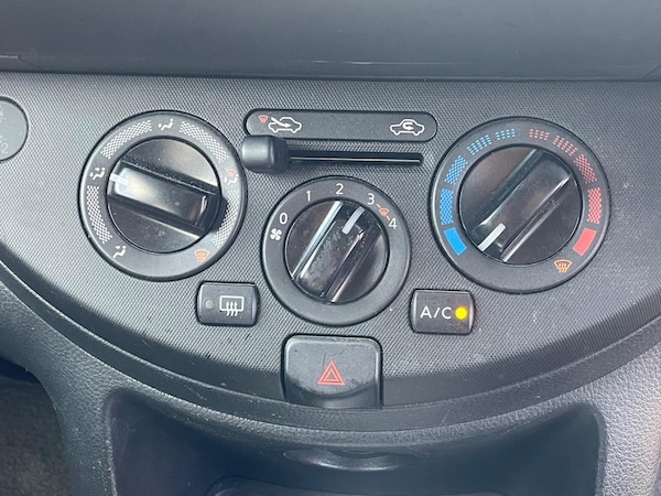 Used Nissan Note 2010 for sale - 73985773: Photo 23