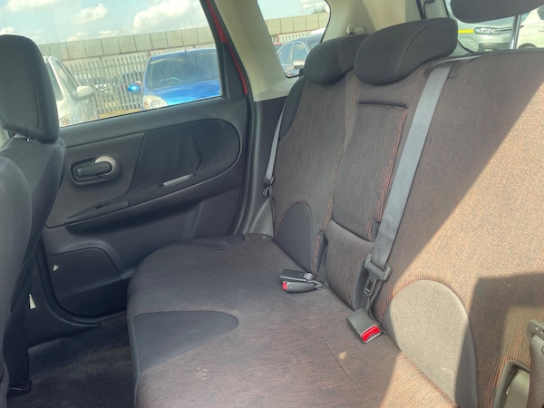 Used Nissan Note 2010 for sale - 73985773: Photo 30