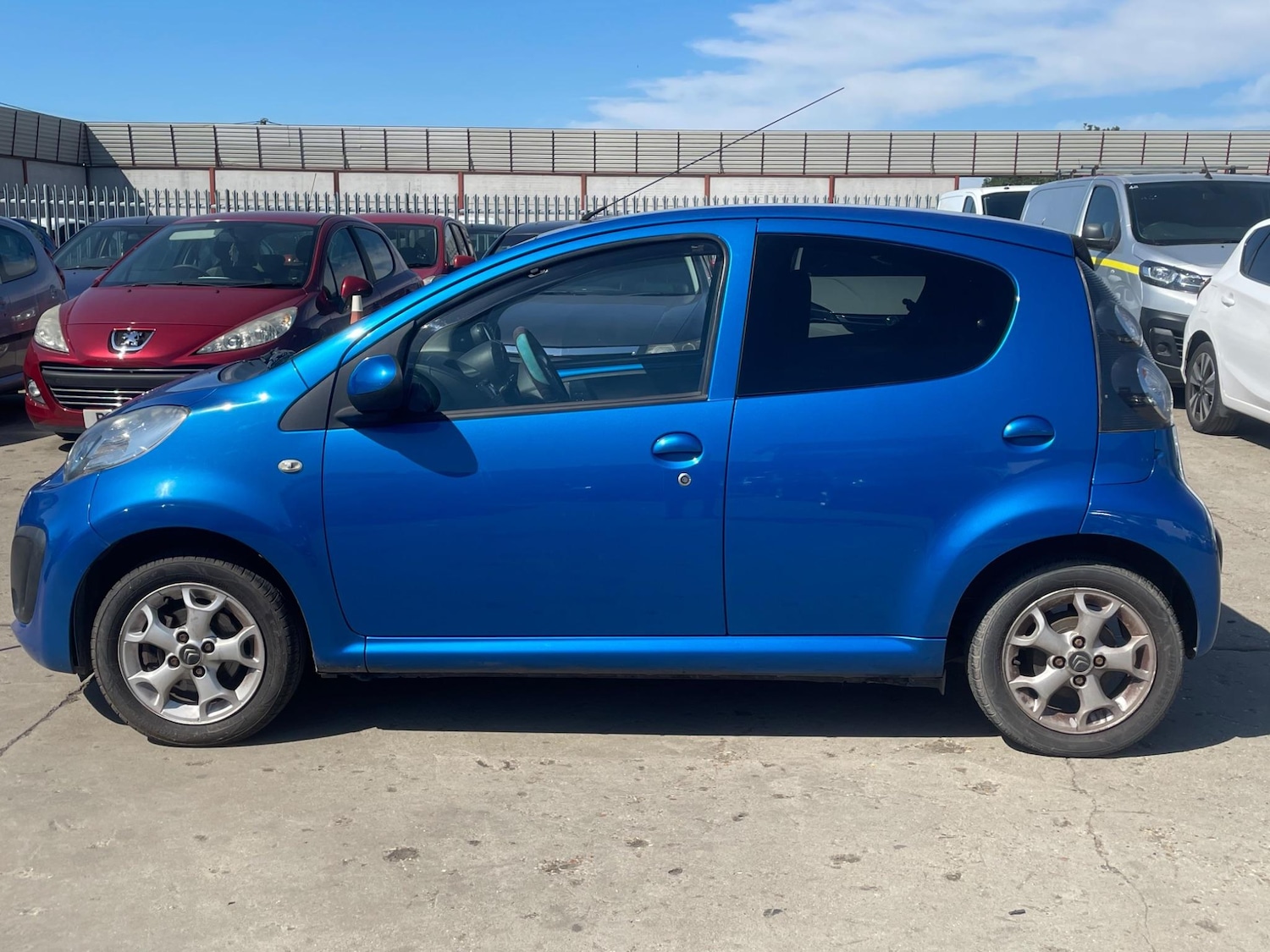 Used Citroen C1 2013 for sale - 76990342: Photo 5