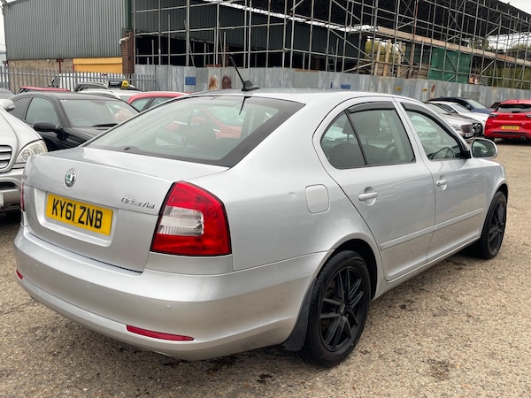 Used Skoda Octavia 2011 for sale - 76270203: Photo 8