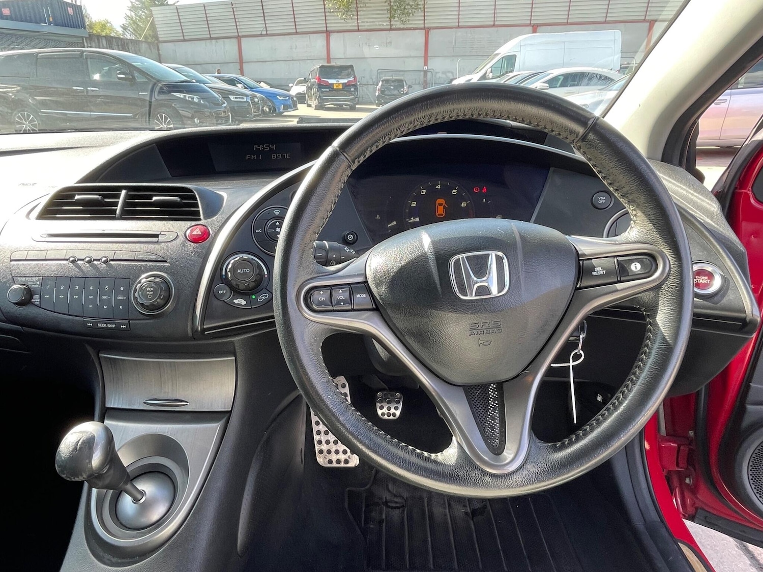 Used Honda Civic 2010 for sale - 76988509: Photo 18