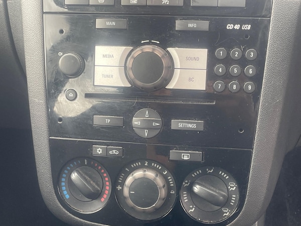 Used Vauxhall Corsa 2014 for sale - 75519446: Photo 23
