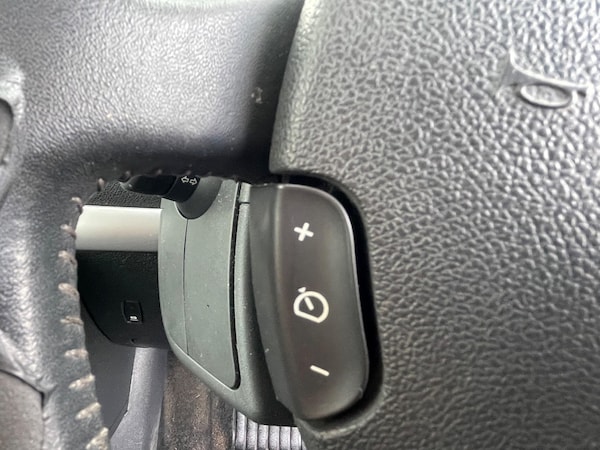 Used Renault Clio 2007 for sale - 75449662: Photo 17