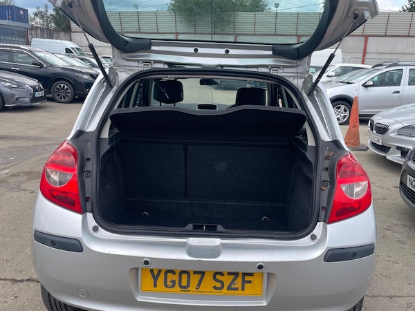 Used Renault Clio 2007 for sale - 75449662: Photo 7