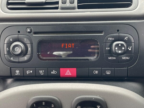 Used Fiat Panda 2012 for sale - 76228084: Photo 23