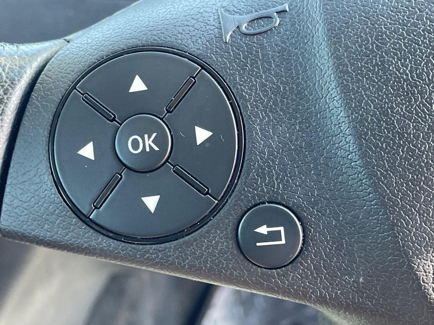 Used Mercedes-Benz C Class 2009 for sale - 77978052: Photo 21