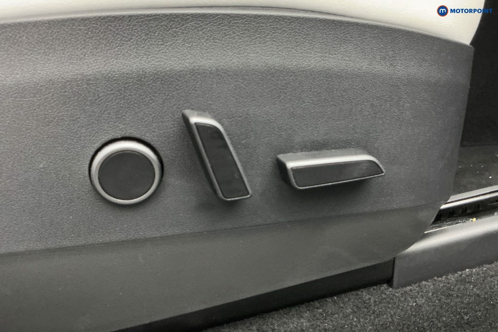 Used Tesla Model Y 2022 for sale - 77094314: Photo 31