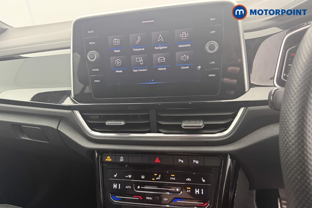 Used Volkswagen T-Roc 2022 for sale - 77620216: Photo 32