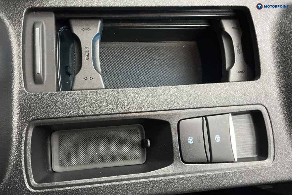 Used Ford Kuga 2021 for sale - 77582329: Photo 25