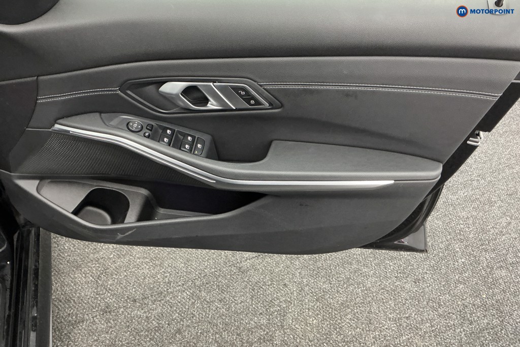 Used BMW 3 Series 2021 for sale - 76394538: Photo 28