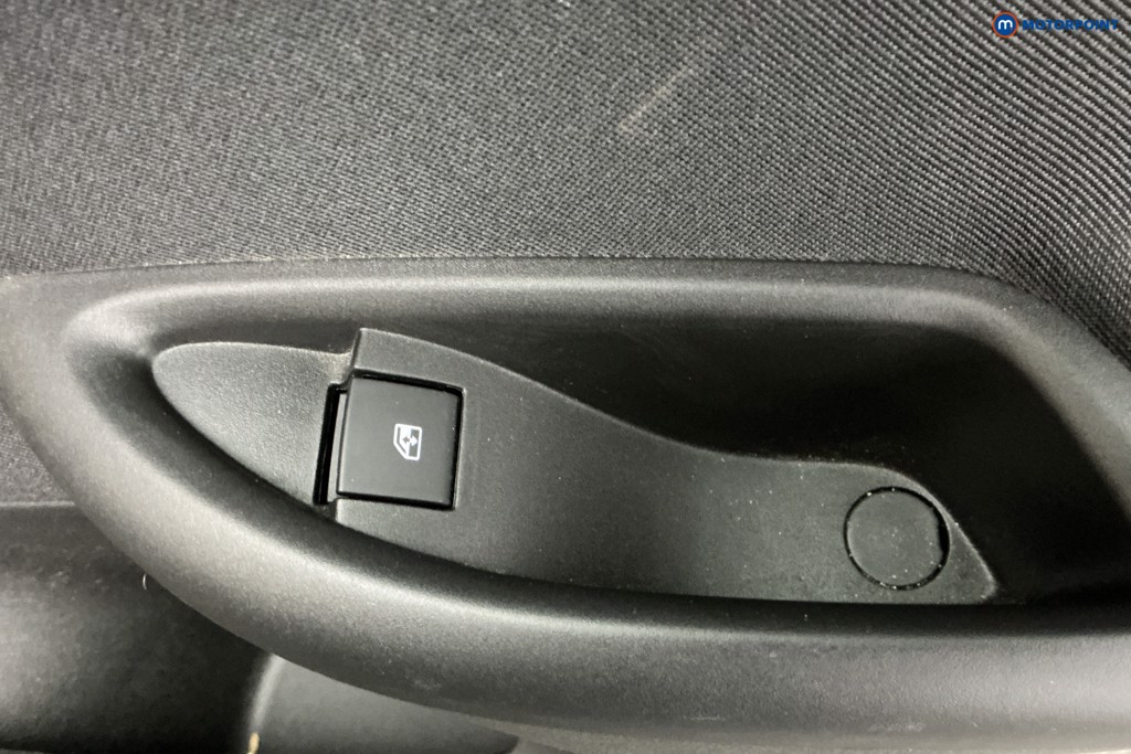 Used Vauxhall Astra 2020 for sale - 77262333: Photo 34