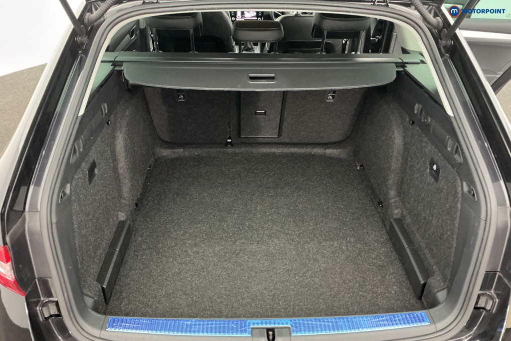 Used Skoda Superb 2022 for sale - 77996282: Photo 11