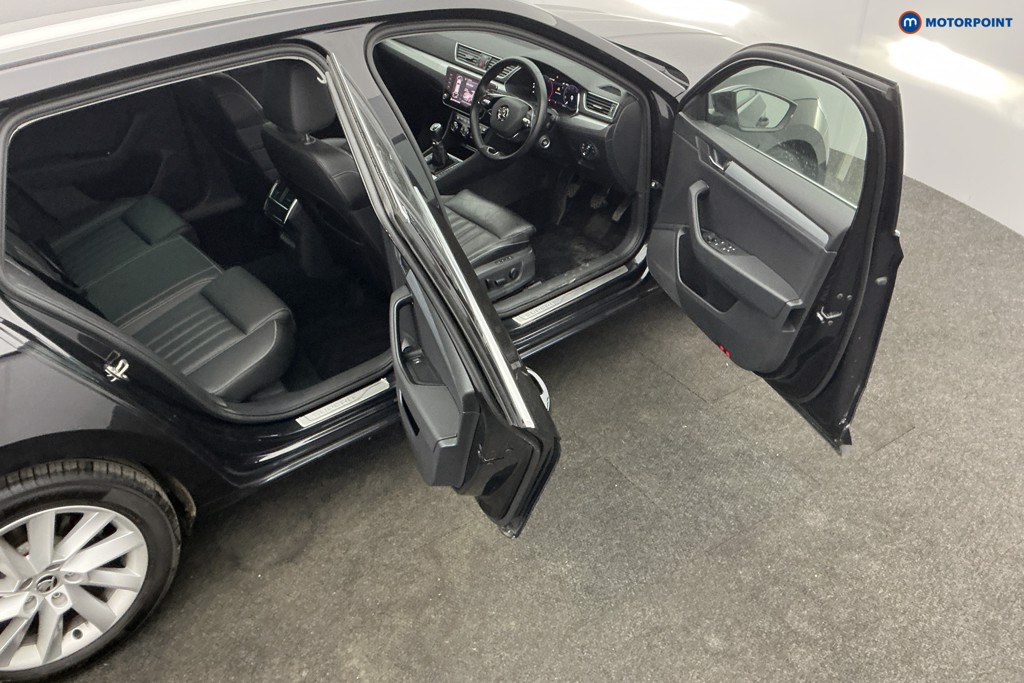 Used Skoda Superb 2022 for sale - 77996282: Photo 13