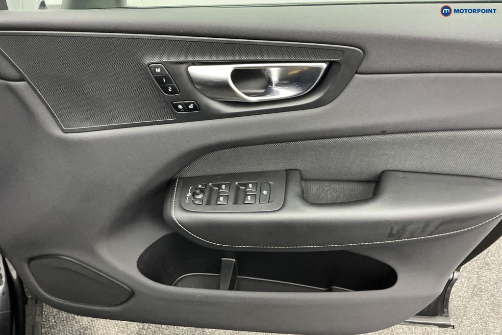 Used Volvo XC60 2021 for sale - 76580990: Photo 15