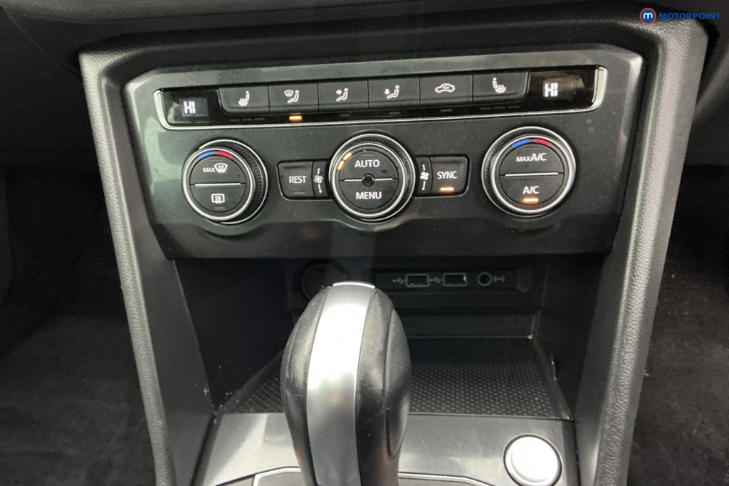 Used Volkswagen Tiguan 2020 for sale - 77286715: Photo 32