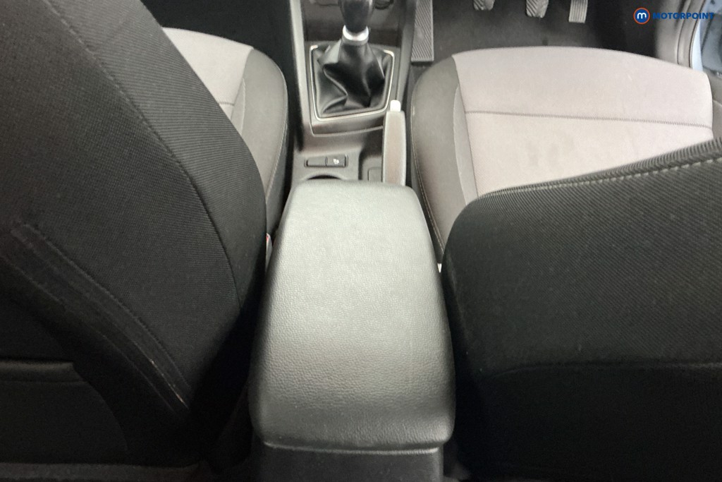 Used Hyundai i20 2017 for sale - 76405368: Photo 18