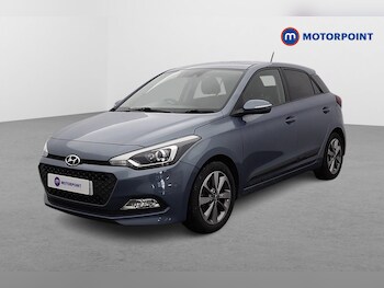 Used Hyundai i20 2017 for sale - 76405368: Photo
