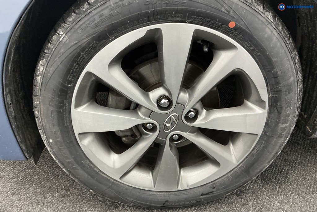 Used Hyundai i20 2017 for sale - 76405368: Photo 41