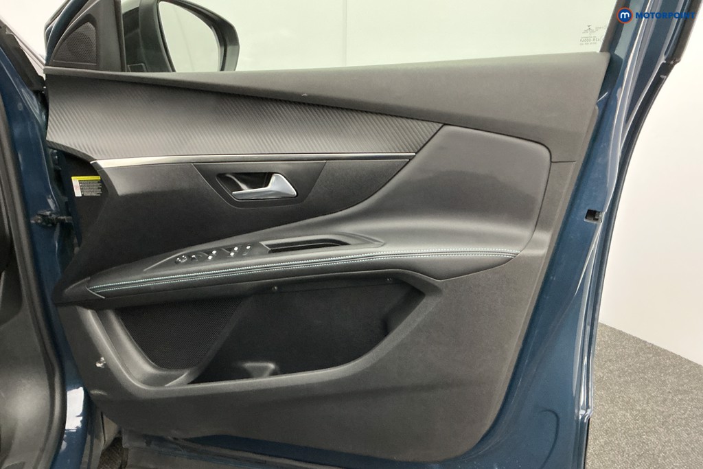 Used Peugeot 5008 2022 for sale - 77592940: Photo 33