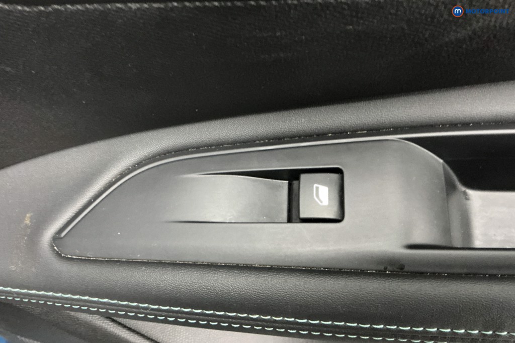 Used Peugeot 5008 2022 for sale - 77592940: Photo 36