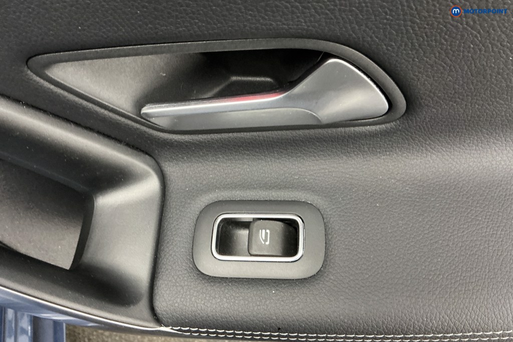 Used Mercedes-Benz CLA 2022 for sale - 77989219: Photo 40