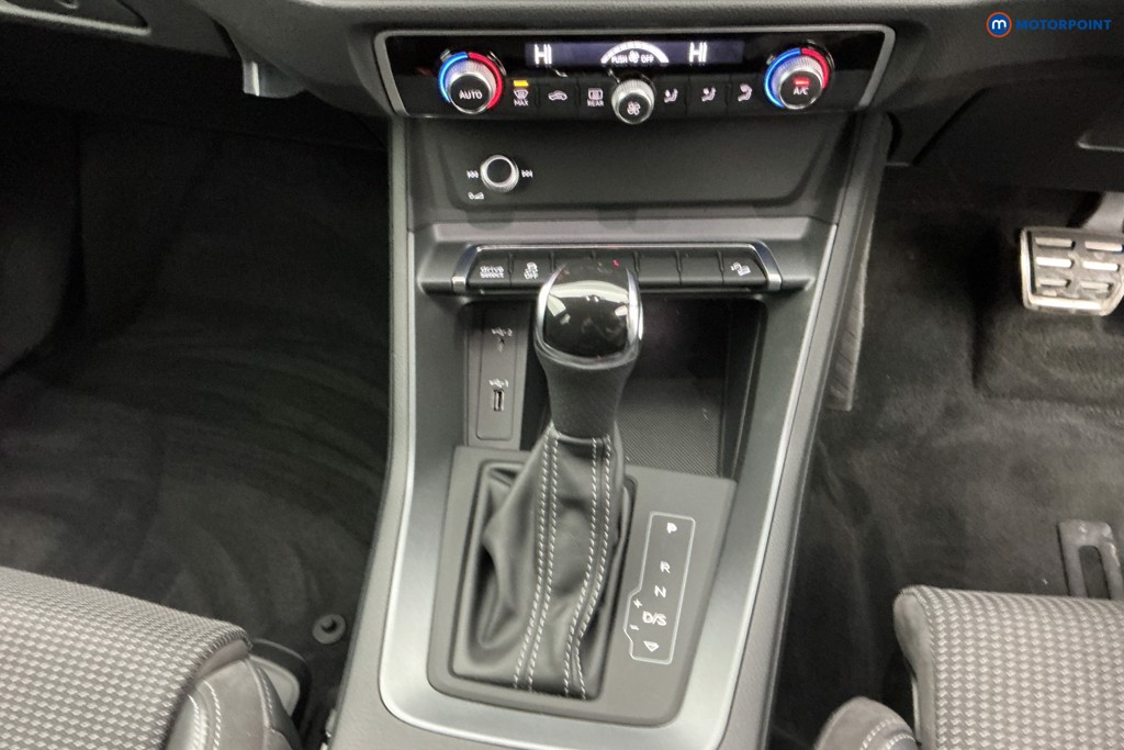 Used Audi Q3 2020 for sale - 77286679: Photo 28