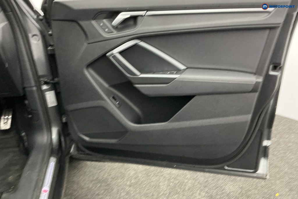 Used Audi Q3 2020 for sale - 77286679: Photo 33