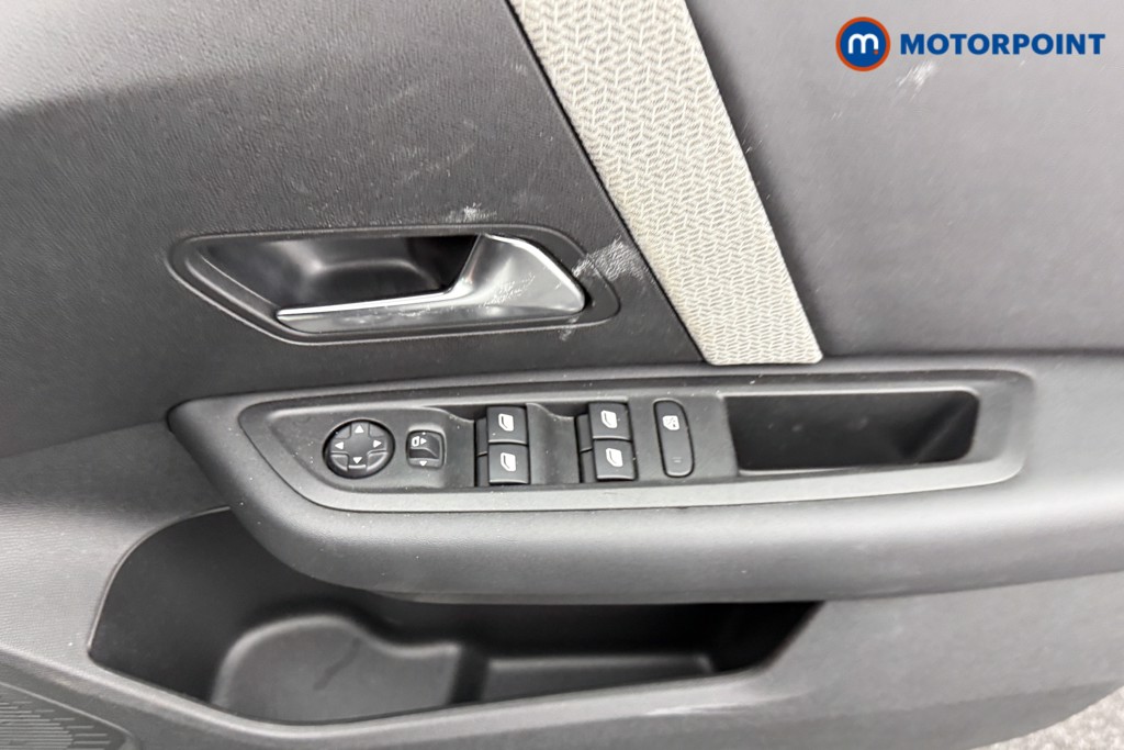 Used Citroen C4 2024 for sale - 76782723: Photo 24