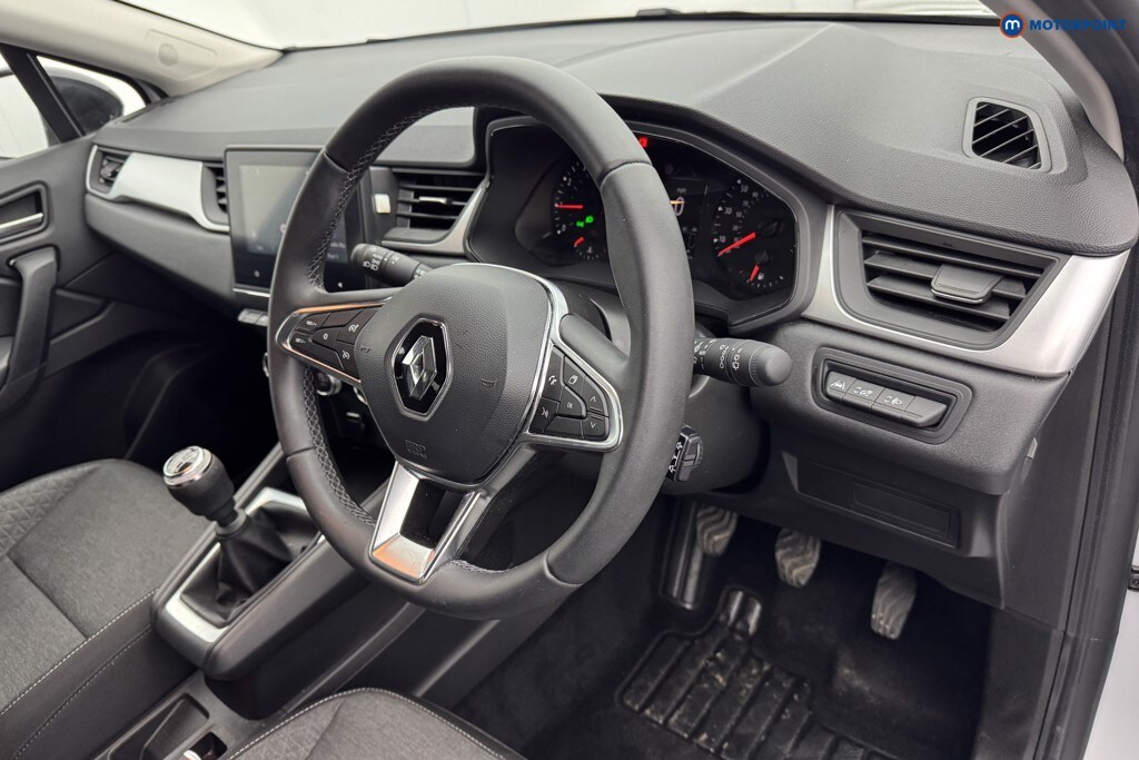 Used Renault Captur 2023 for sale - 76056352: Photo 15