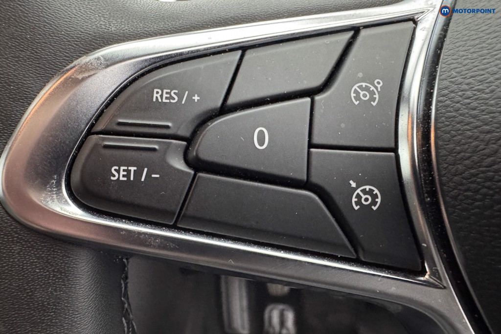 Used Renault Captur 2023 for sale - 76056352: Photo 28
