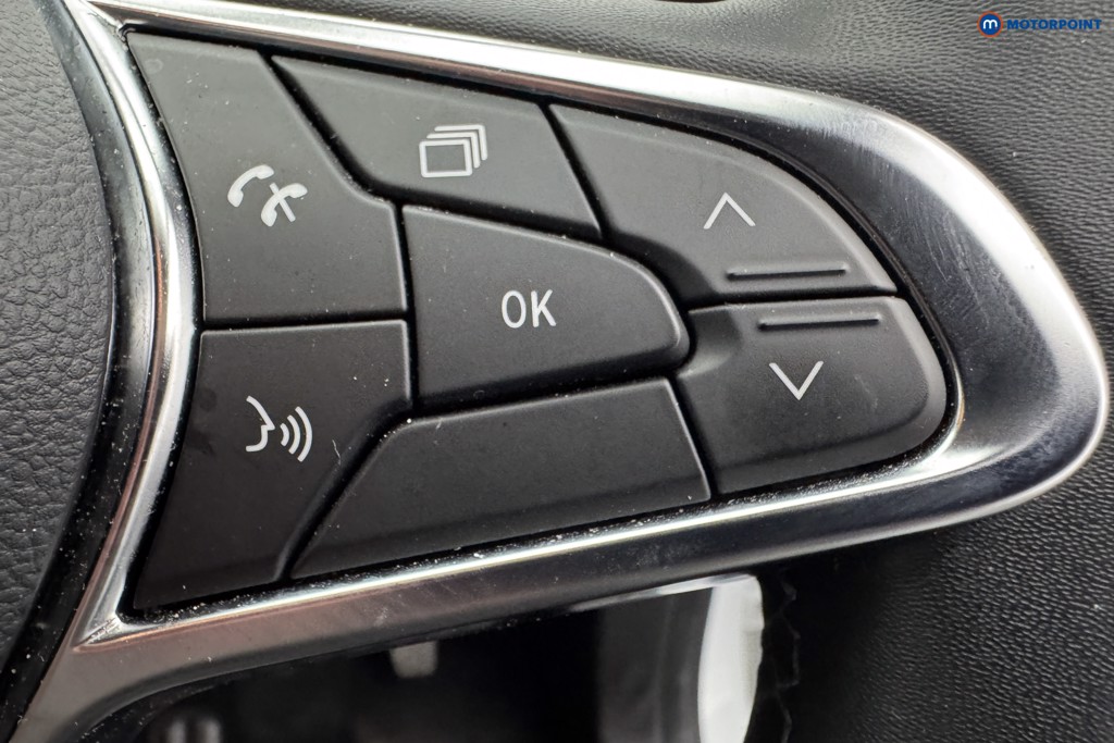 Used Renault Captur 2023 for sale - 76056352: Photo 29